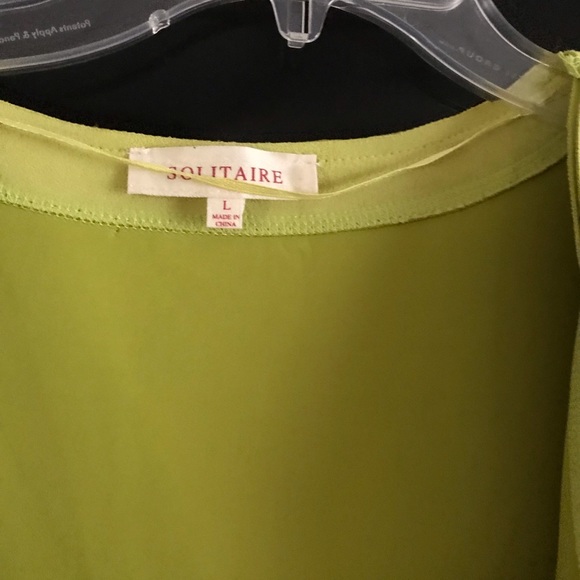 🐢lime green coat. NWOT  *New Markdown 70% off - Picture 2 of 4